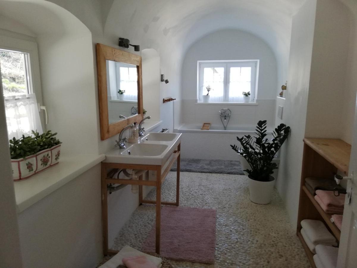 Fancy Luxury Home In Former Tavern غموندين المظهر الخارجي الصورة